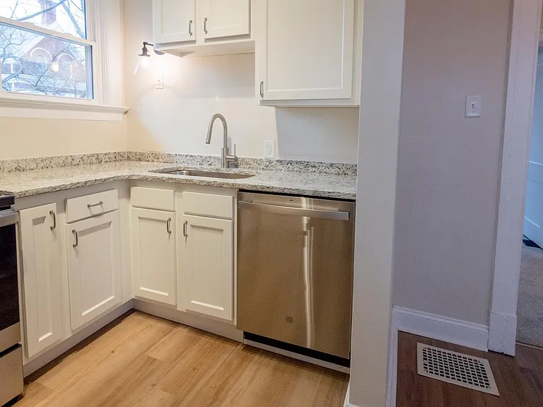 3349 Whitfield Ave #2 — Photo 19
