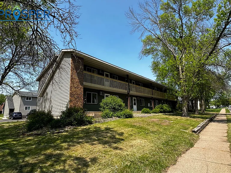 802 Macomber St — Photo 8