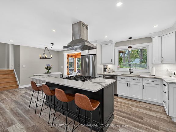 5th image of 10383 Ilderton Rd