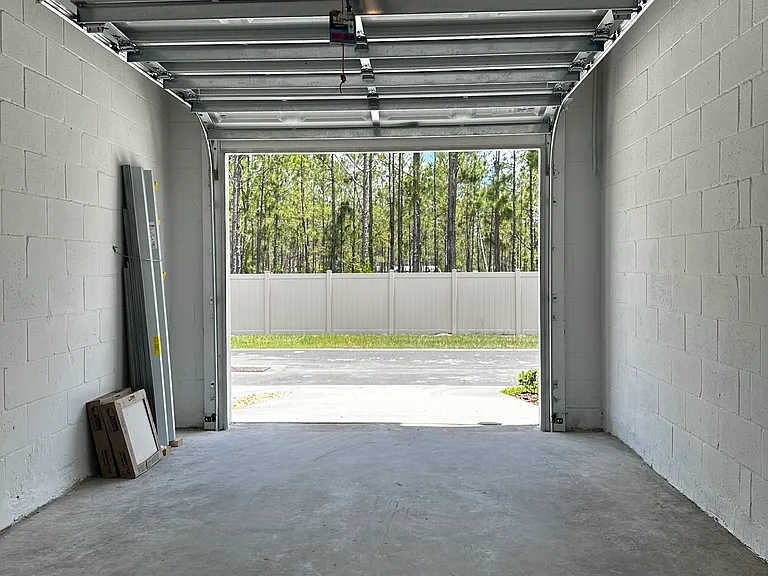 2329 Lesser Goldfinch Dr — Photo 18