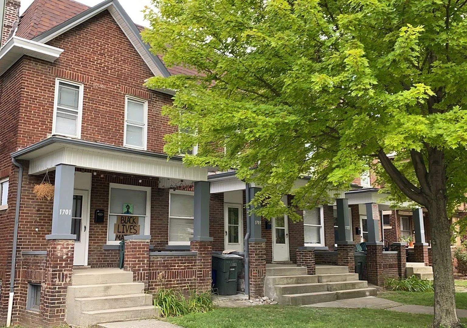 1701-1707 N. Summit Street — Photo 1