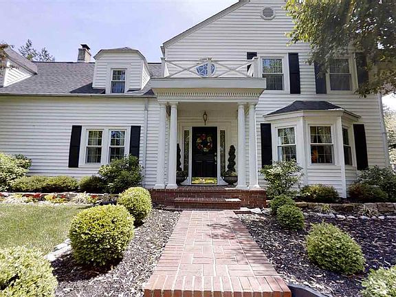2nd image of 420 Keane Ln