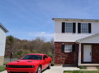 1416 Kingswood Way, Radcliff, KY 40160