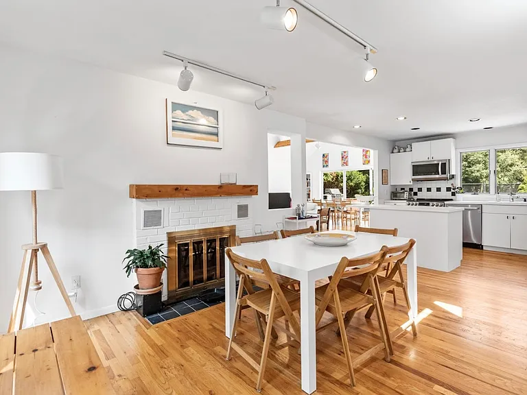 20 Basket Neck Ln — Photo 9