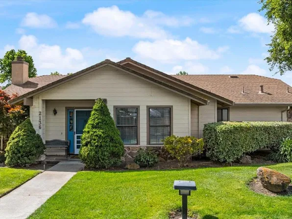 2136 Candy Cane Walk, Manteca, CA 95336