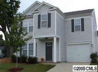 5005 Snowdrop Dr, Charlotte, NC 28215