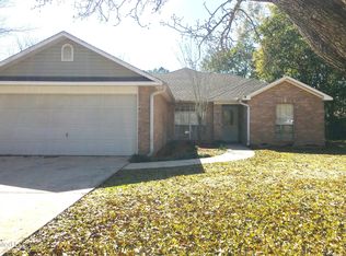 2701 Rolling Meadows Rd, Gautier, MS 39553