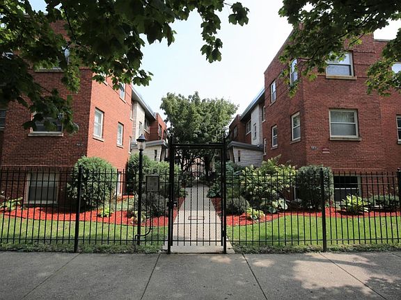 2nd image of 7521 N Damen Ave APT K2