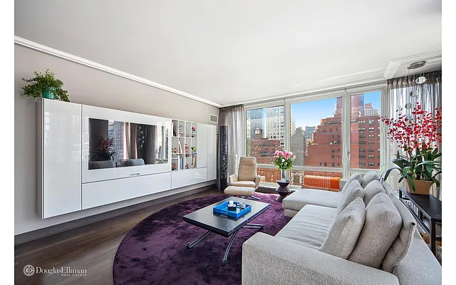 Rented by Douglas Elliman | media 24