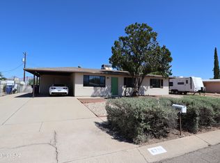 6711 E Nelson Dr, Tucson, AZ 85730