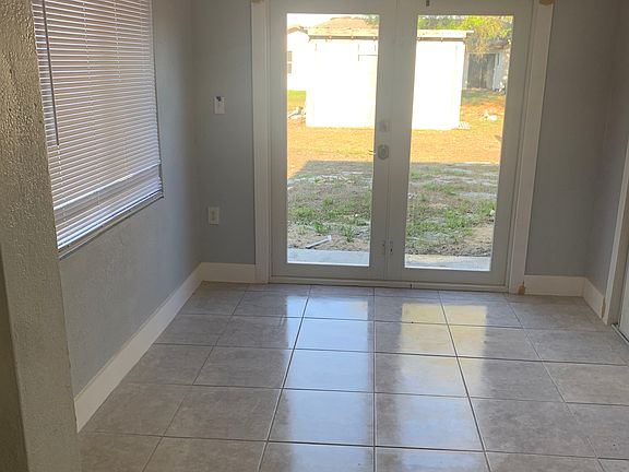 3rd image of 4930 Salmon Dr #32