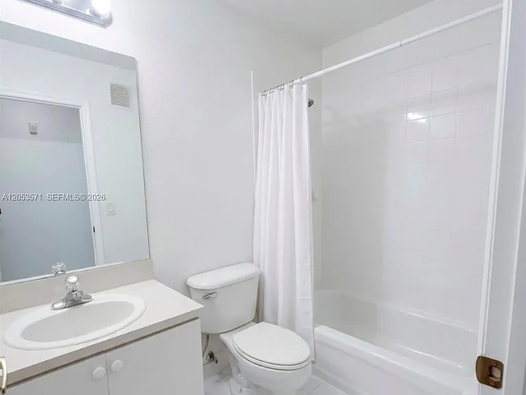 8936 W Flagler St #204 — Photo 7