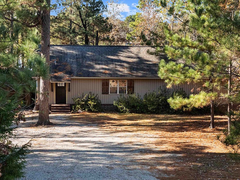 1st image of 1326 Circle Dr