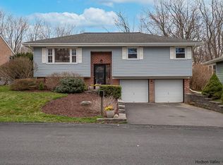 12 Chestnut Ct, Rensselaer, NY 12144