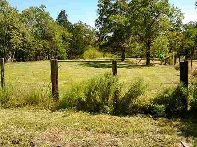 2nd image of 1090 Turner Dr