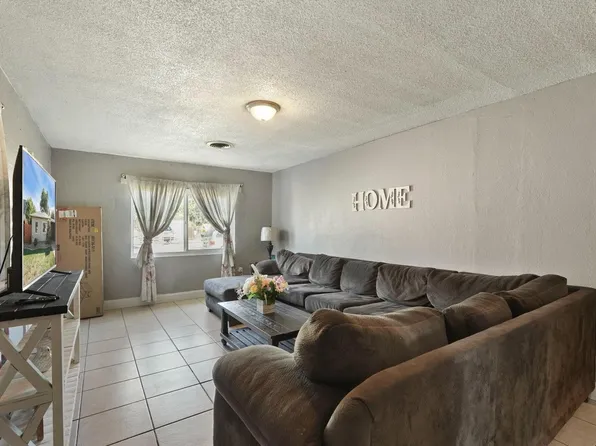 525 N Anteros Ave, Stockton, CA 95215