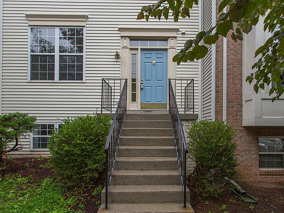 5th image of 14737 Truitt Farm Dr