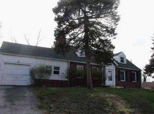 6922 Ira Ave, Saint Louis, MO 63121