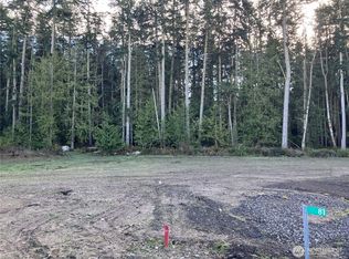Country Bear Acres, Sequim, WA 98382