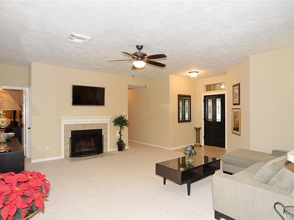4th image of 1234 Mountain Lake Dr