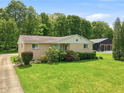 275 S Crescent Dr, Hermitage, PA, 16148