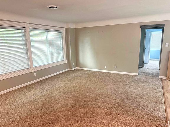 3rd image of 5395 Weiss St