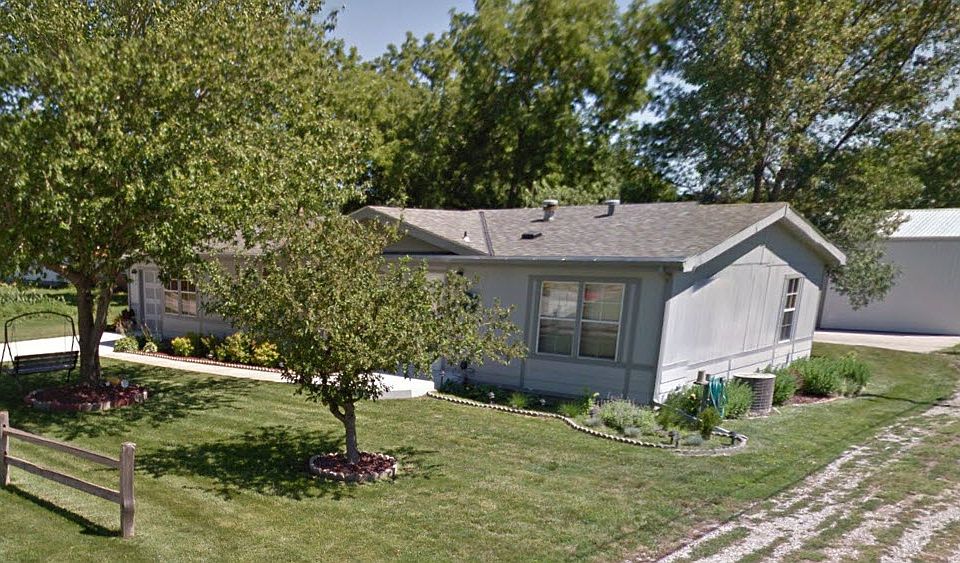 2nd image of 345 Greenwood