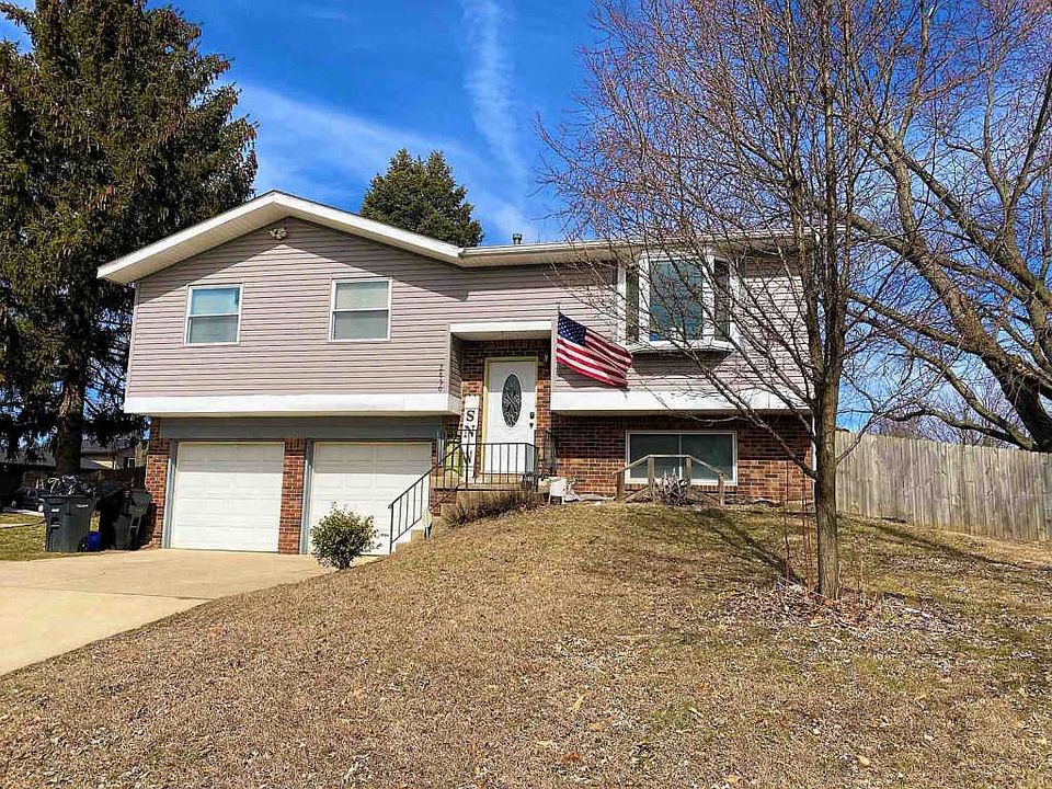 1st image of 2850 Brady Ln