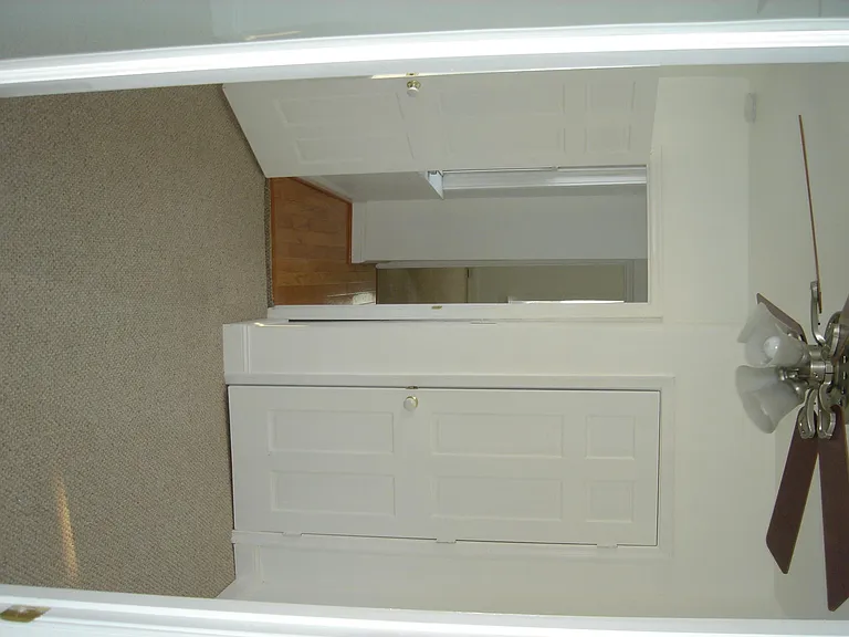 2538 Foster Ave — Photo 22