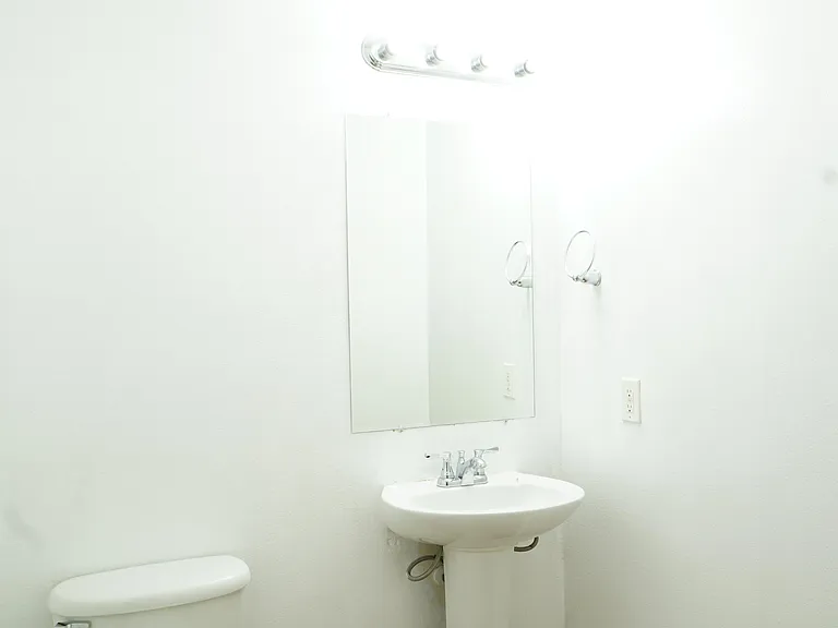 4403 Sprangletop Ave — Photo 18