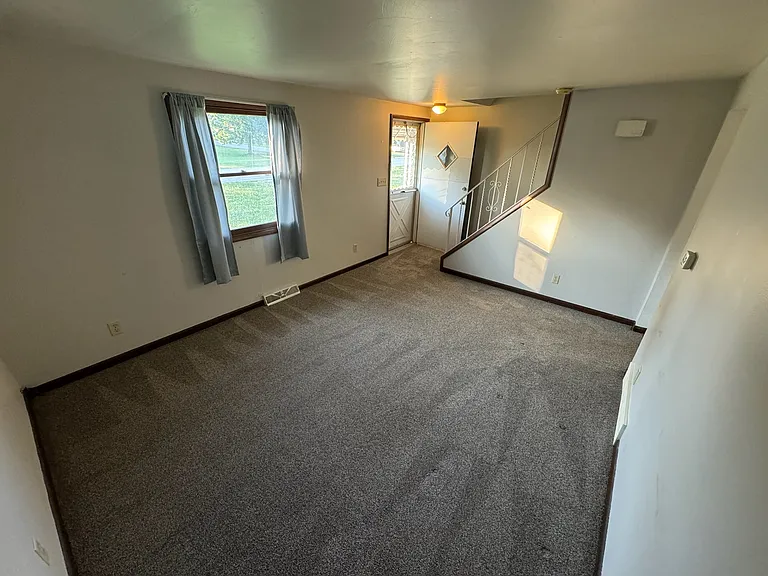 1835 W Gore Rd — Photo 8