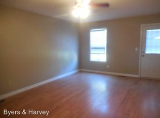 2308 Raleigh Ct, Clarksville, TN 37043