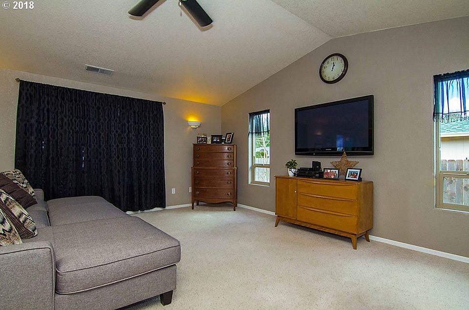 108 Nicholas Ct, Sutherlin, OR 97479 Zillow