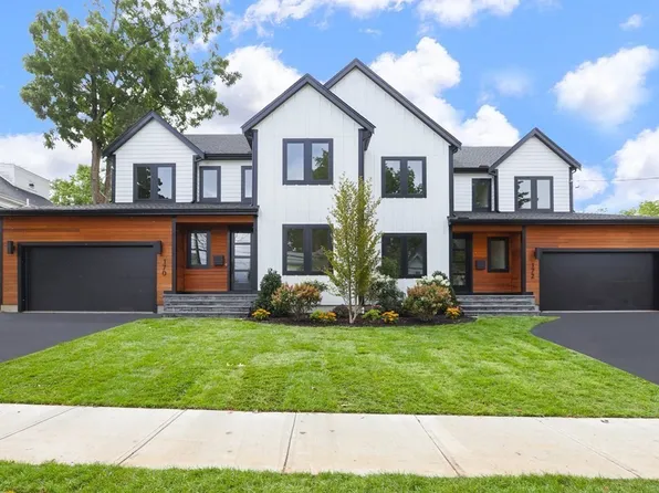 172 Pearl St #2, Newton, MA 02458