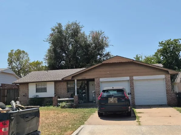 108 SW 14th St, Moore, OK 73160