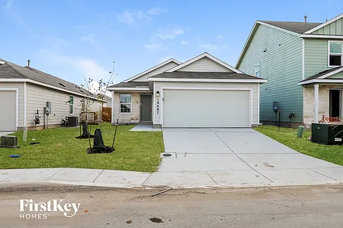 10407 McClintock Dr Photo 1