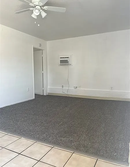 1115 Holly Ave #B — Photo 4