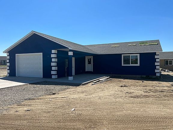 2nd image of 713 Mentzer Ave