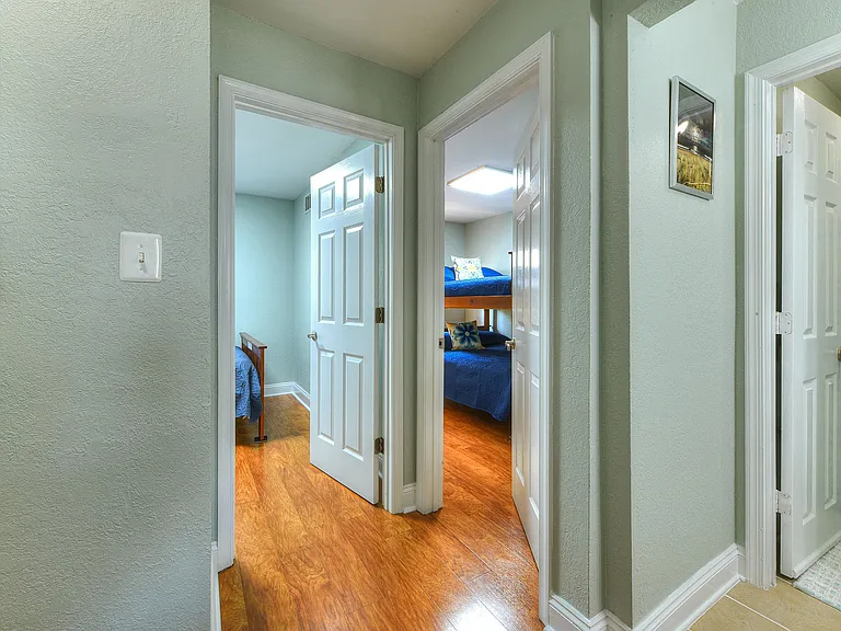 20902 South Ave #A — Photo 17