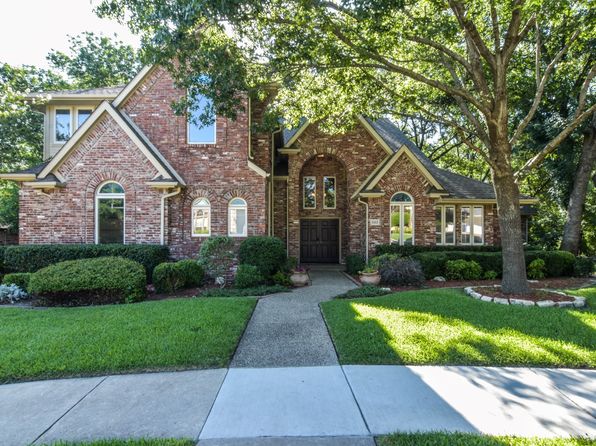 1113 Shady Oaks Cir