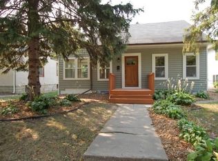 3627 Queen Ave N, Minneapolis, MN 55412