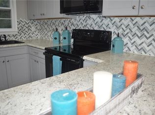 120 Wendy Dr, Madison, NC 27025