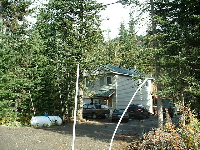 962 Yellowstone Rd — Photo 1