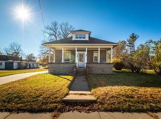 423 4th Ave N, Onalaska, WI 54650