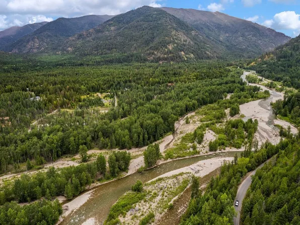 155 Marigold Ln, Clark Fork, ID 83811