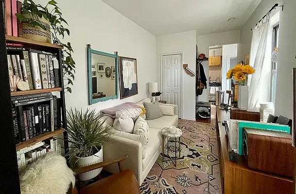 Rented by Building Equity Real Estate LLC | media 8