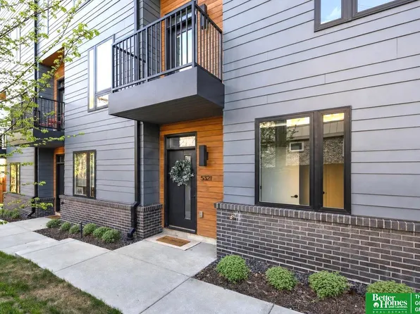 5321 Elmwood Plz, Omaha, NE 68106
