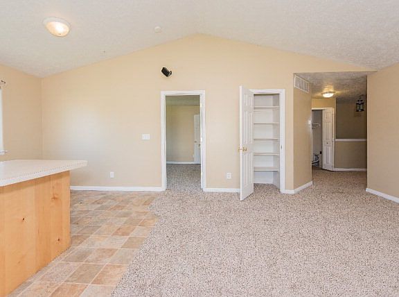 5th image of 3860 E Deloy Dr