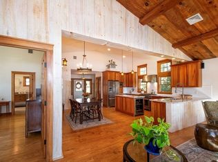 40 S Main St, Carver, MA 02330