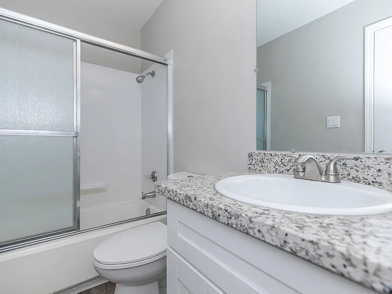 54 Quay Ct — Photo 118